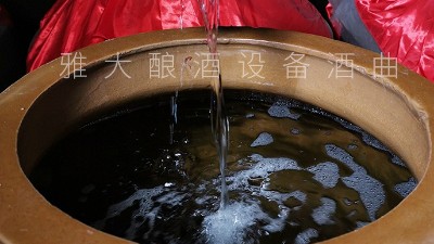 白酒香型到底是怎樣產(chǎn)生的？濃香醬香清香等是近代才有的嗎